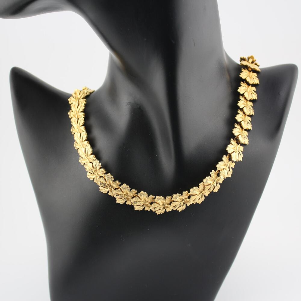 Napier Vintage Gold Tone Textured Leaf Necklace